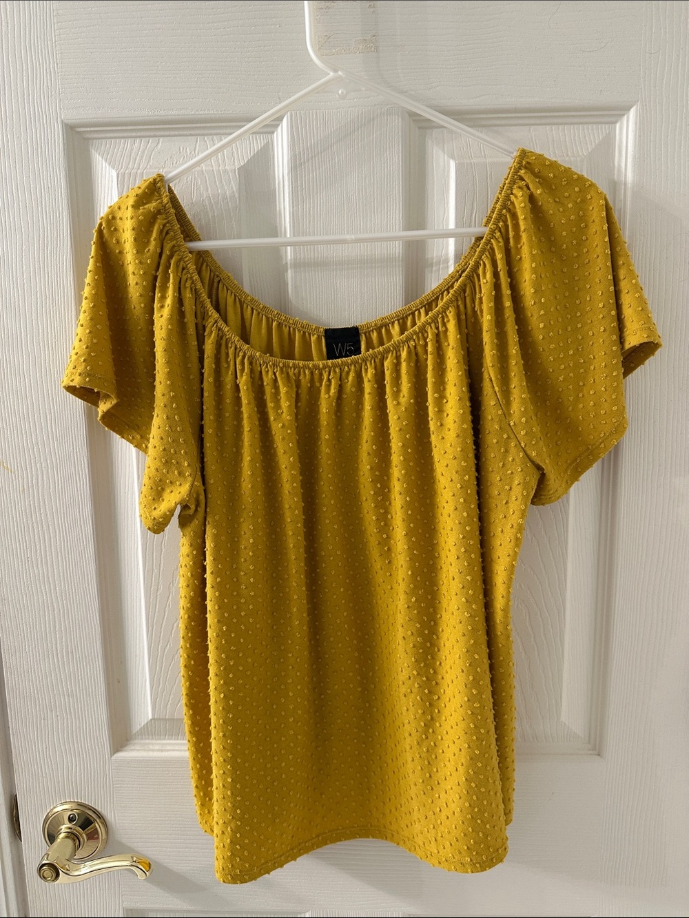 W5 Mustard Dot Short Sleeve Scoop Neck Top
